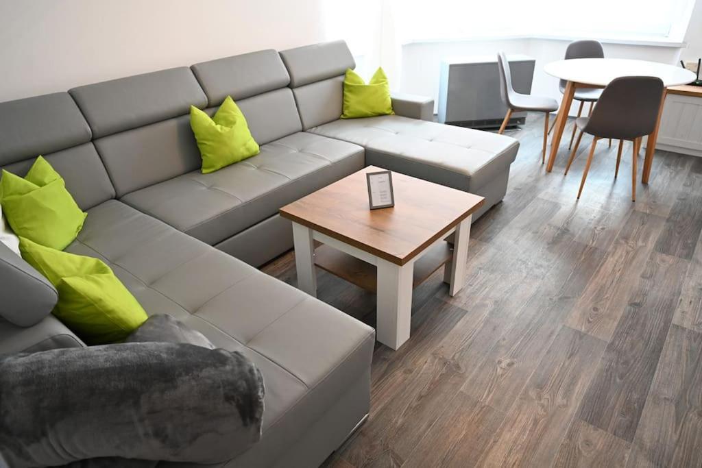 Rodinny Apartman U Broumovskeho Namesti Buitenkant foto