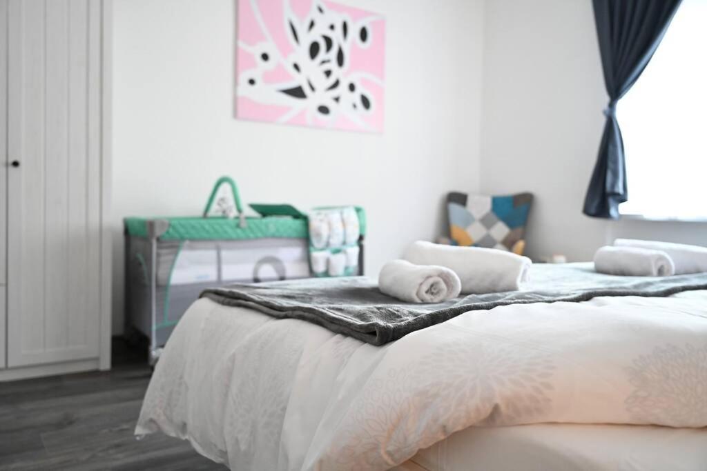 Rodinny Apartman U Broumovskeho Namesti Buitenkant foto
